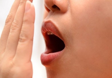 9 ways to stop bad breath
